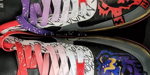 Custom kicks - Picture 6 of 9